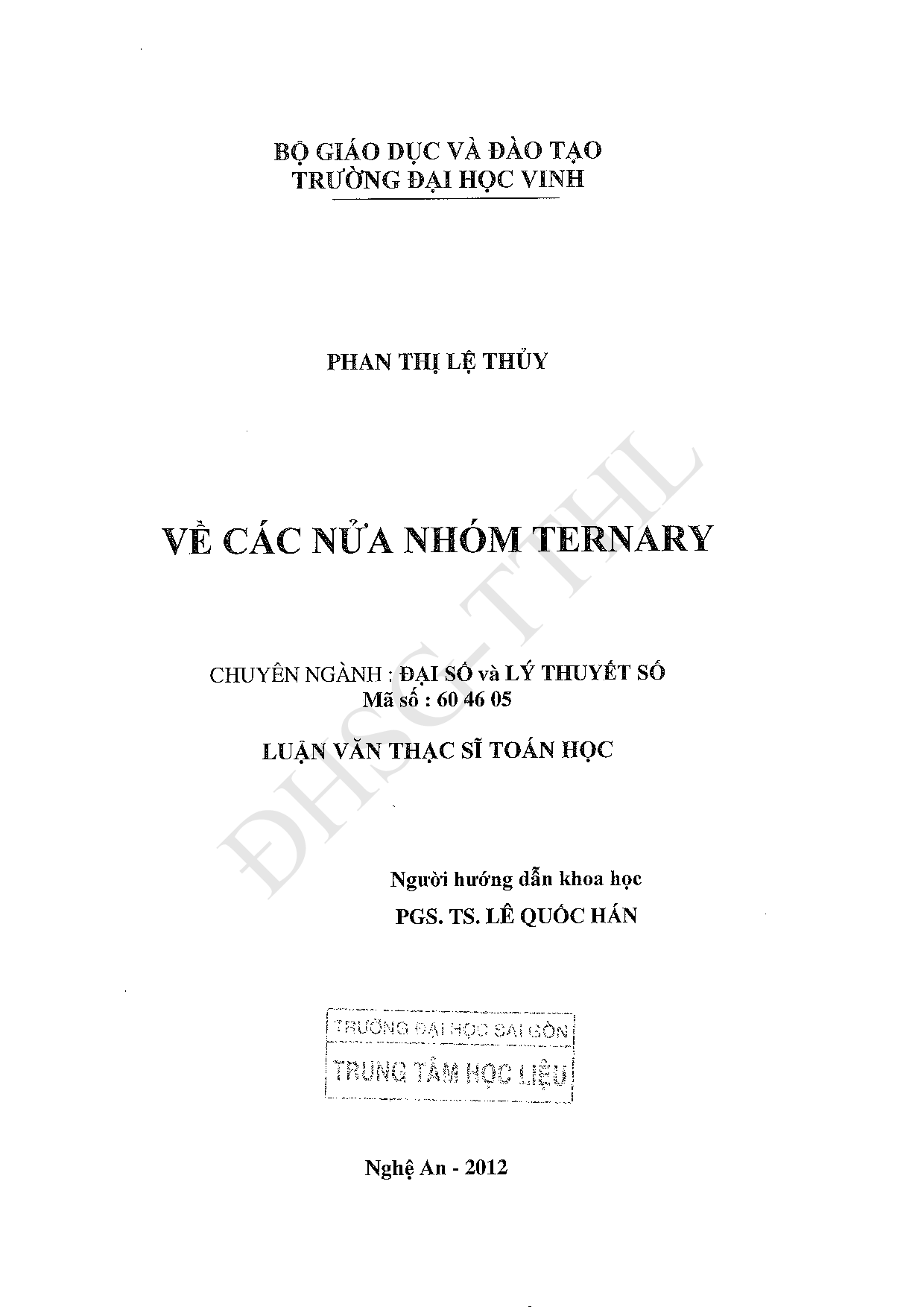 Về các nửa nhóm Ternary